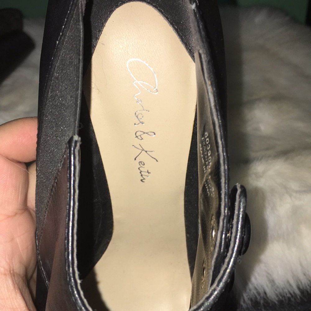 Charles & Keith Booties - Picture 6 of 8